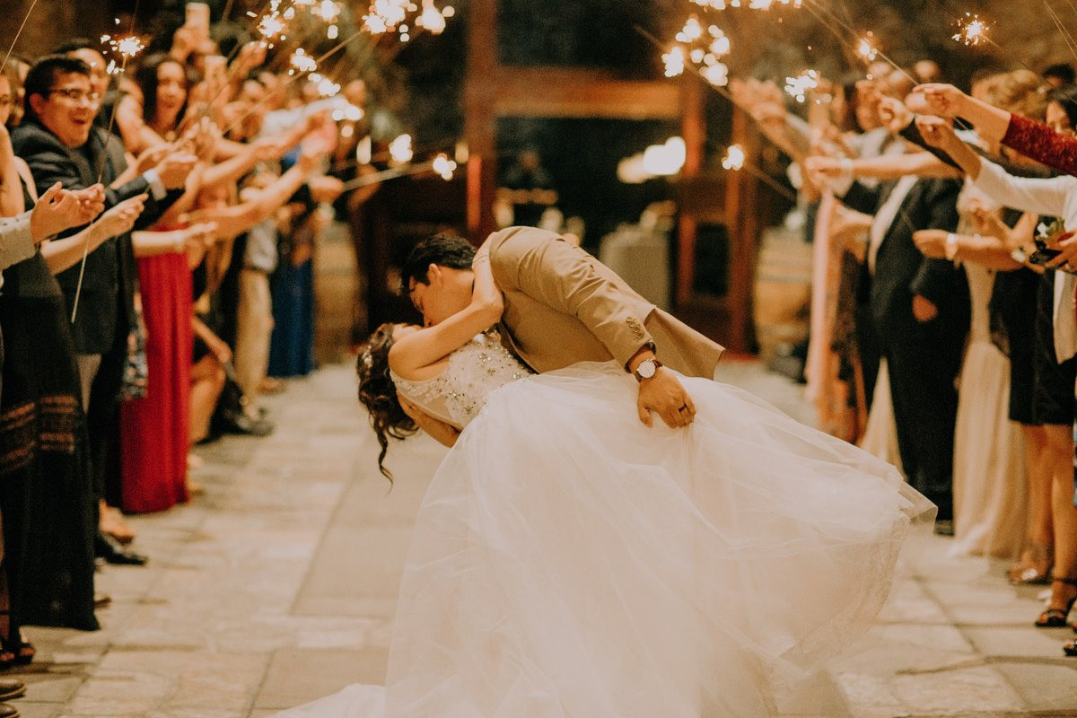 Как обучиться свадебному танцу в короткие сроки
