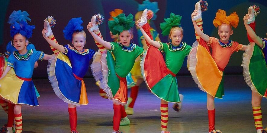 Посещение танцевальной школы как гарантия комплексного творческого и физического развития ребенка